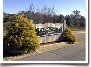 1620 Farmington Hills Dr, Conover, NC 28613