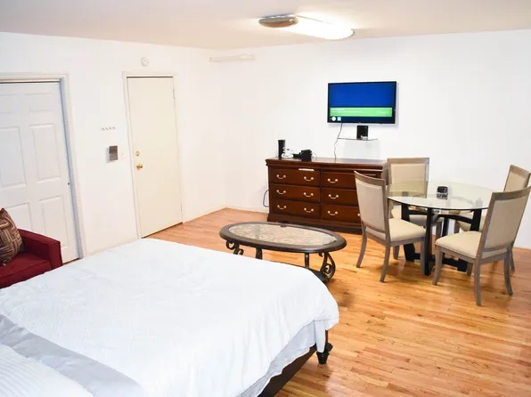 65 South Portland Avenue image 1 of 20