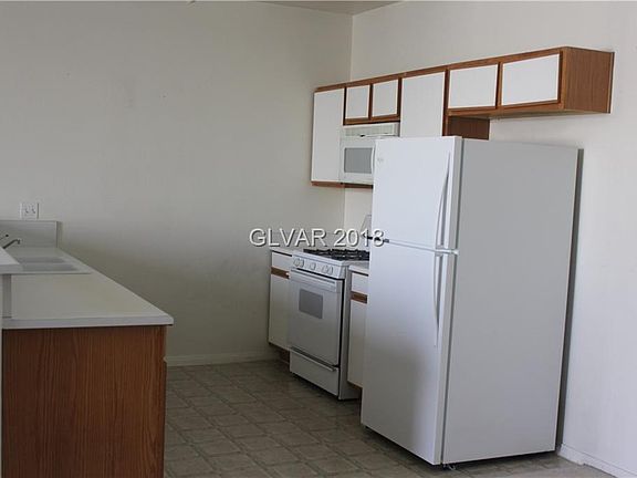 5th image of 4960 Harrison Dr APT 205