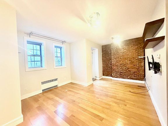 4th image of 138 Edgecombe Ave #5BB
