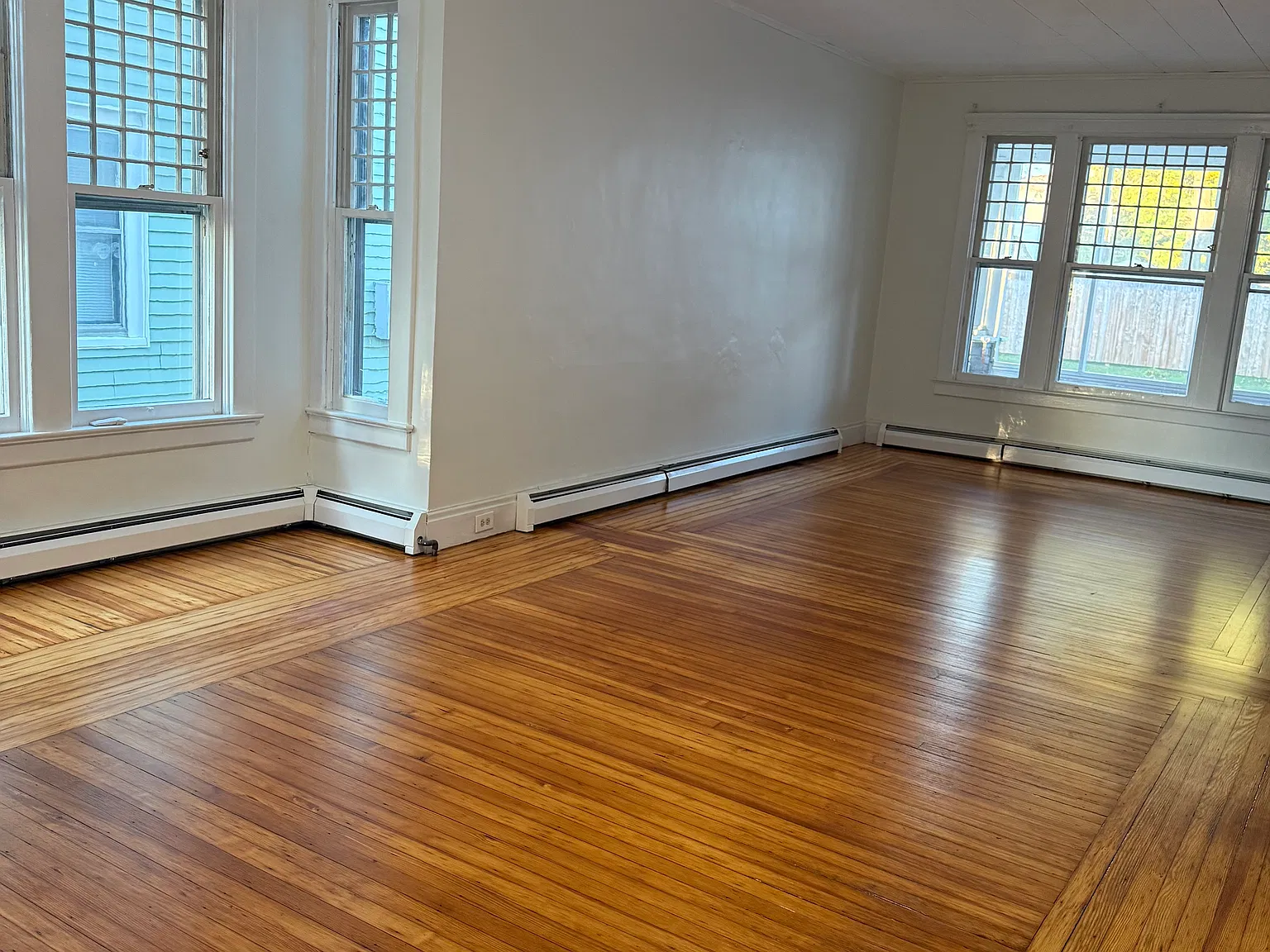 3 bed, $1,850 — Photo 4