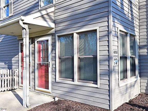 2nd image of 4050 Woodland Dr #2