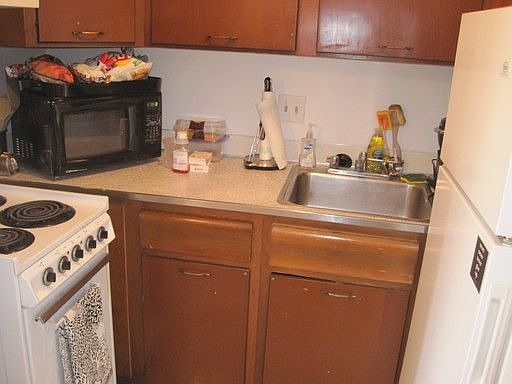 5th image of 20 E 14th Ave APT G