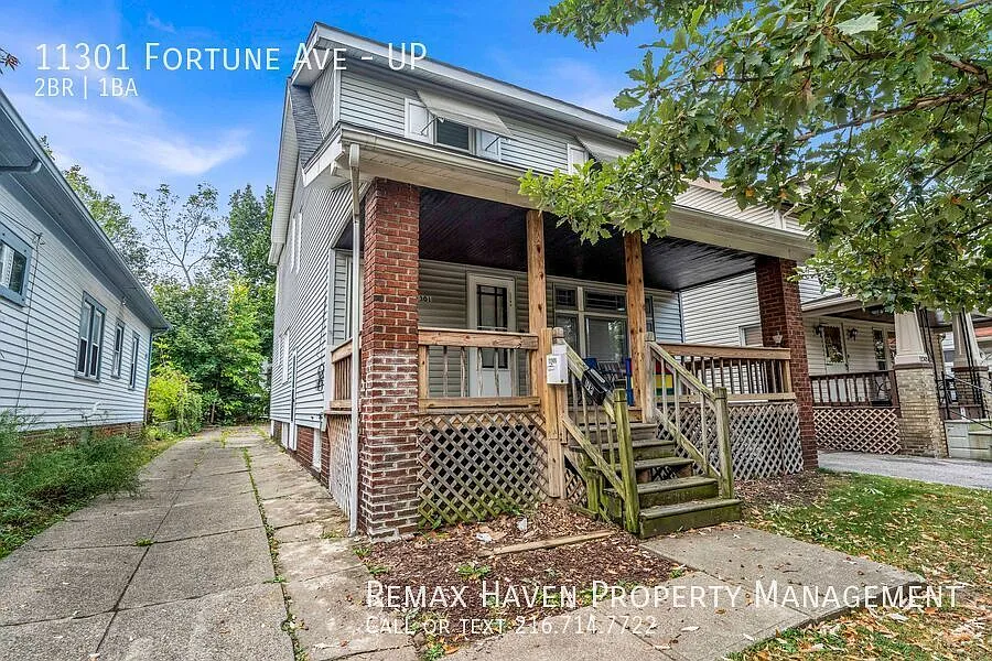 Building Photo - 11301 Fortune Ave #UP