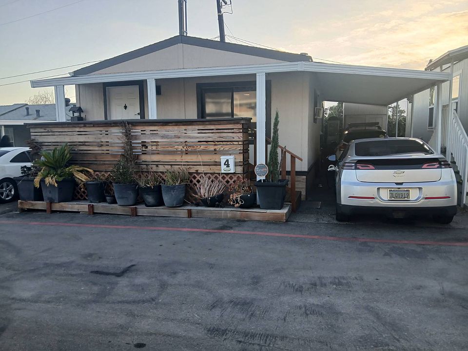 1st image of 732 W Alosta Ave #4