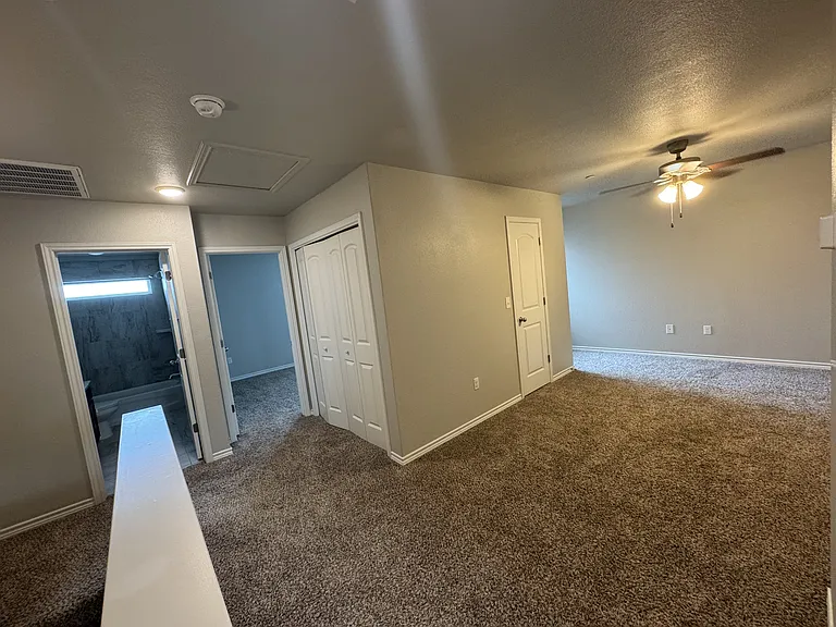 724 Westfield Blvd — Photo 10
