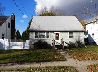 38 Canterbury Ave, Staten Island, NY
