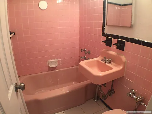 Rented by Sovereign Associates | media 7