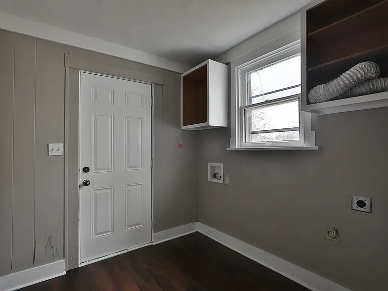 Beulah Rd — Photo 10