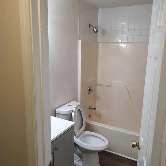 4957 N Redan Cir — Photo 12