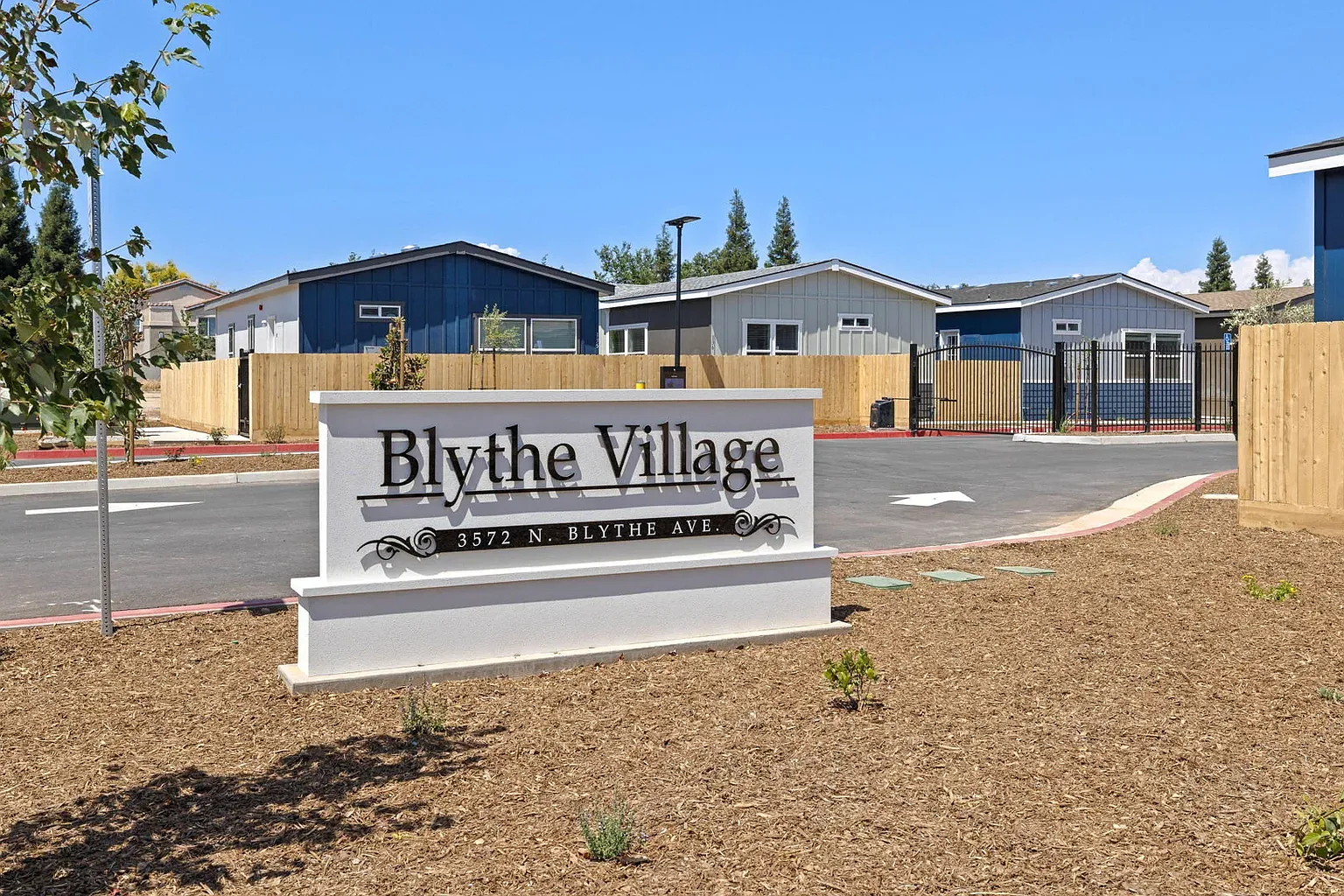 Blythe Village — Photo 1
