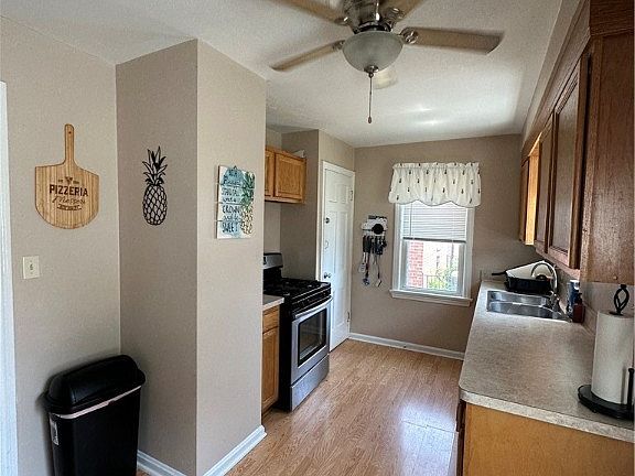 4th image of 7507 Wefel Ave
