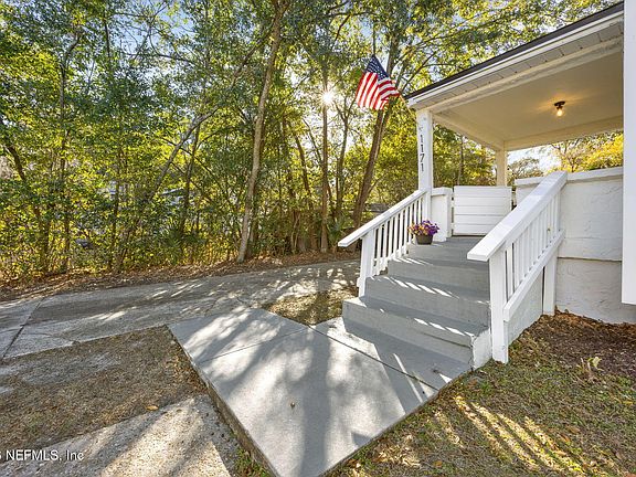 2nd image of 1171 SCOTTEN Road