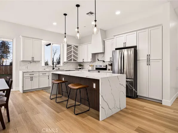 1680 Bandtail Ln, Paradise, CA 95969