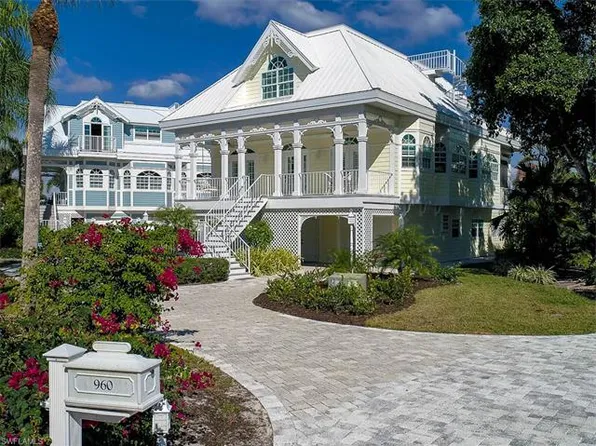 960 Victoria Way, Sanibel, FL 33957