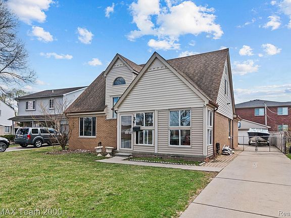 3rd image of 3 Morross Ct