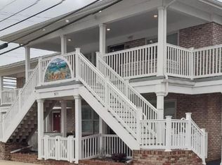 9211 Atlantic Ave, Margate City, NJ 08402