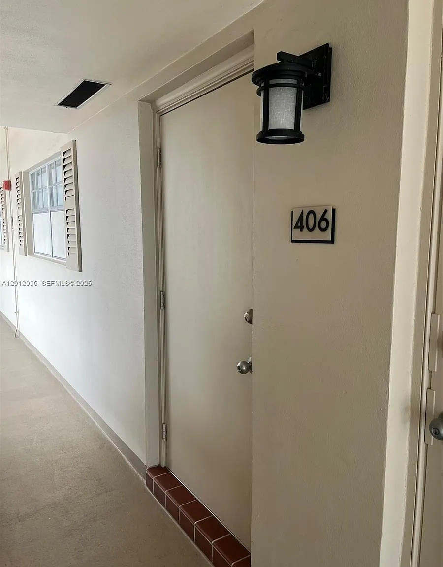 Isle Of Paradise Co-Op — Photo 4