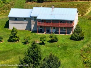 5290 Irish Hill Rd, Montrose, PA 18801
