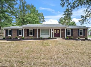 322 Portico Dr, Chesterfield, MO 63017
