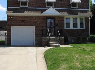 7955 Conard St, Philadelphia, PA 19111