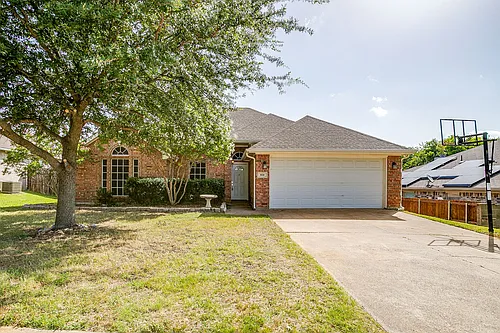 608 Gracie Ln Photo 1