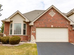 18146 Breckenridge Blvd, Orland Park, IL 60467