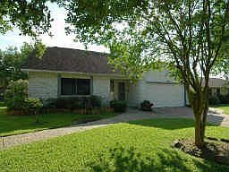 1st image of 124 Country Ln