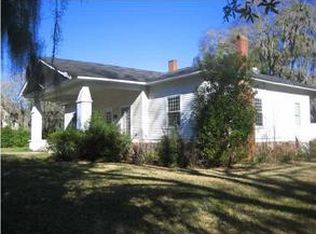 165 5th St, Estill, SC 29918