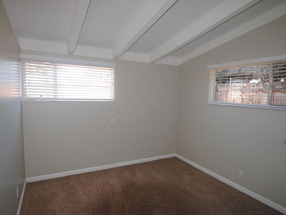 5th image of 9739 Gunn Ave