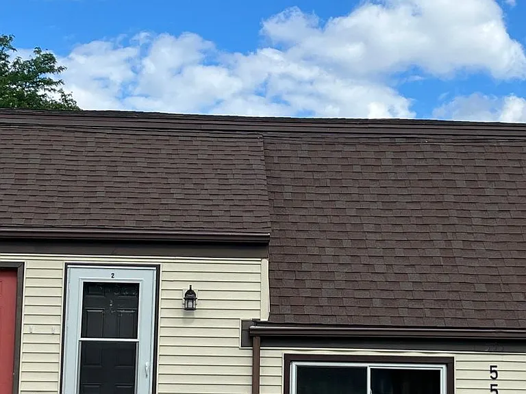 555 Sandra Ln — Photo 1