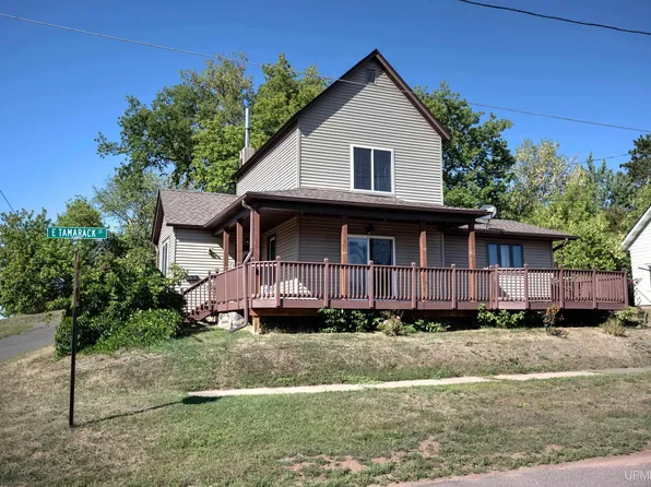 302 E Tamarack St, Ironwood, MI 49938