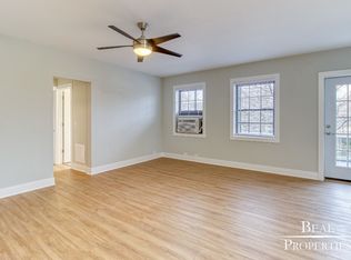730 Judson Ave APT 15, Highland Park, IL 60035