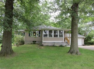 9660 Island Rd, Grafton, OH 44044