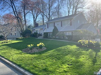 2489 Cleveland Ave, Washington Township, NJ, 07676