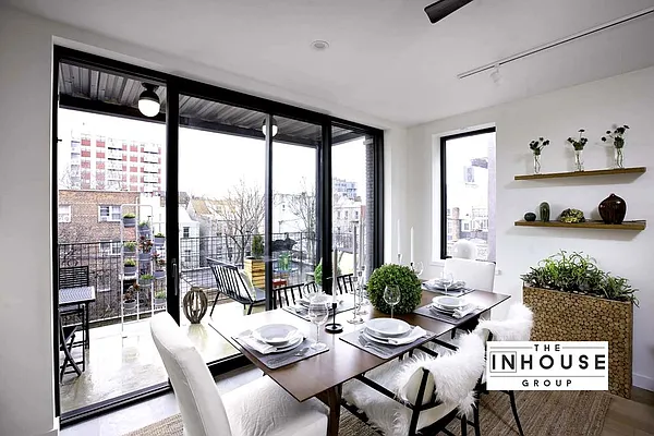 Sold by The In House Group | media 31