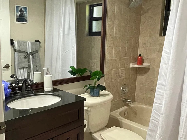 guess full bathroom