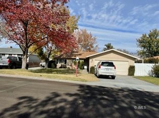 104 Juniper Rd, Big Pine, CA 93513