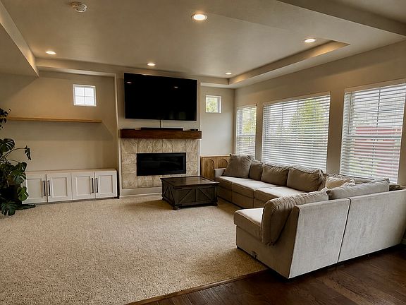 2nd image of 208 Painted Horse Way