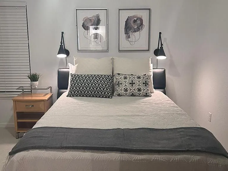 5501 Oakbriar Cir #5501 — Photo 6