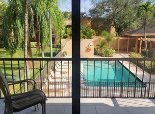 8901 N New River Canal Rd #17, Fort Lauderdale, FL 33324