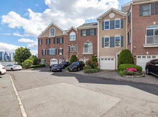 438 Albany Ct #A, West New York, NJ 07093