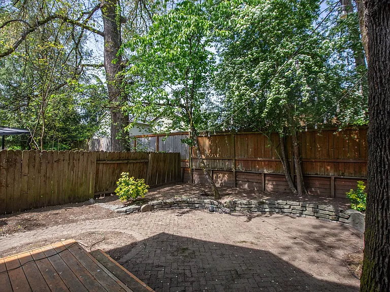 8471 SW Bonaventure Ln — Photo 28