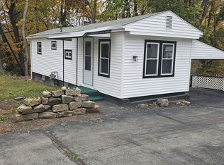 2744 Mercer Rd, New Castle, PA 16105