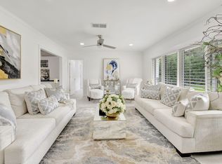 3015 Sherwood Blvd, Delray Beach, FL 33445