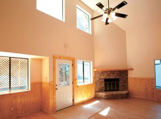 660 Knoll Dr, Crestline, CA 92325