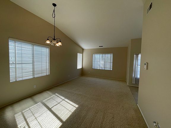4th image of 778 El Caballo Dr
