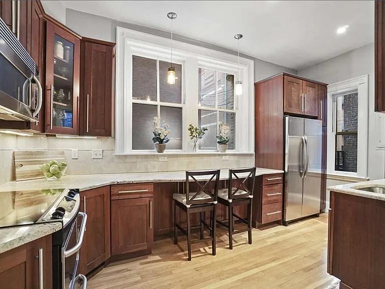 259 Beacon St #12A — Photo 7