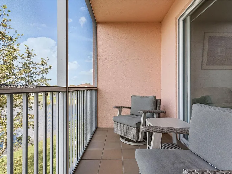 7765 Yardley Dr #313 — Photo 20