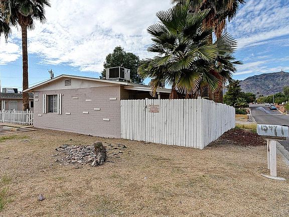 4th image of 1349 E Sahuaro Dr